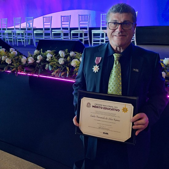 Carlos Ramos agraciado com Comenda pelo Presidente do Brasil