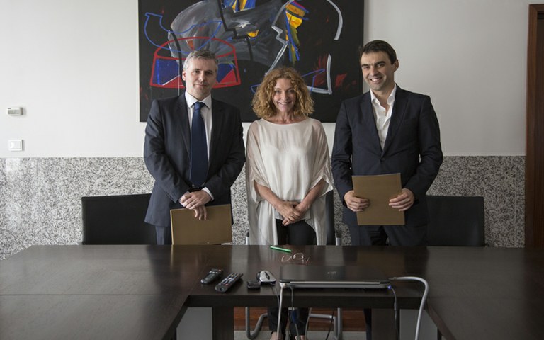 Assinado protocolo com GoGlobal e Informação de Mercados Financeiros